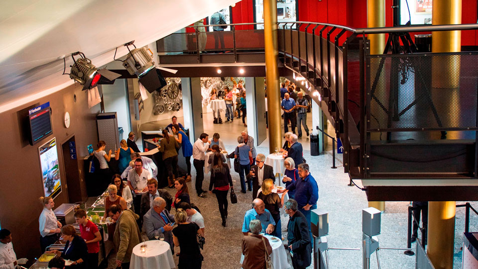 Sie eroeffnete am 16.9.2014 im Verkehrshaus Filmtheater in Luzern