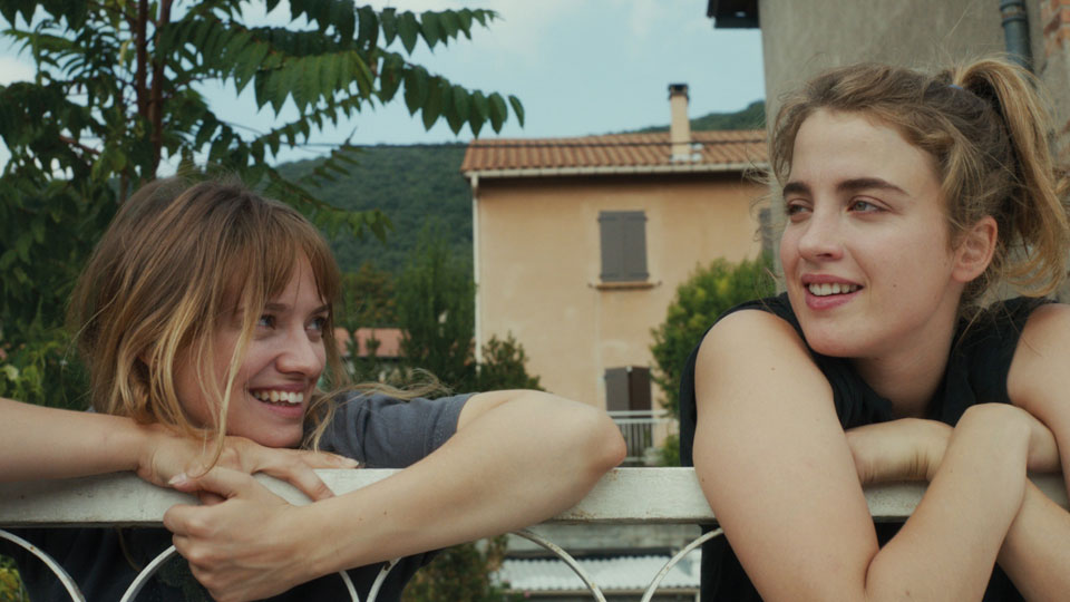 Suzanne (Sara Forestier), Maria (Adele Haenel)