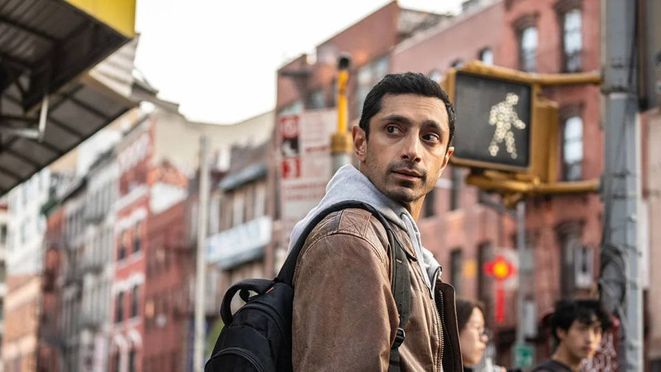 Tom (Riz Ahmed)