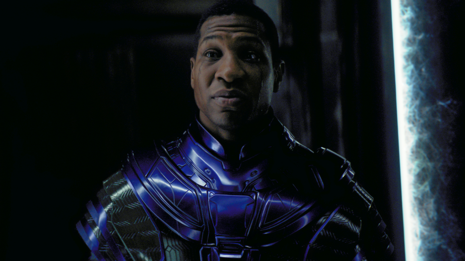 Marvels neuster Oberbösewicht Kang (Jonathan Majors) kann zwar durch die Zeit und das Multiversum reisen... 