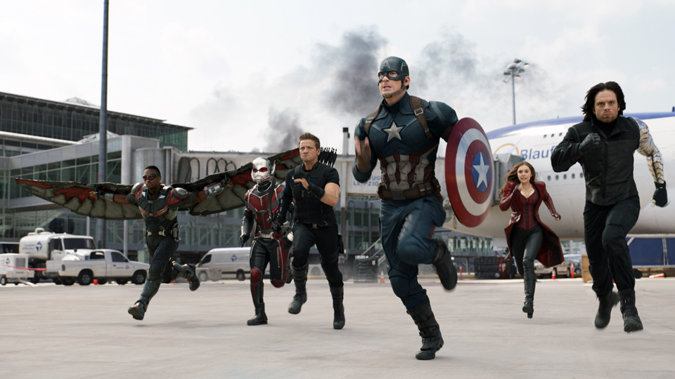 ... auf der anderen das rund um Captain America. Wie wird der Kampf ausgehen und was geschieht danach...