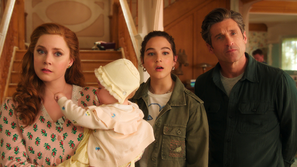 Giselle (Amy Adams), Morgan (Gabriella Baldacchino) & Robert (Patrick Dempsey)