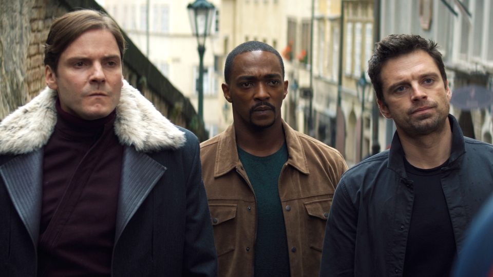 und müssen ausgerechnet mit Zemo (Daniel Brühl) zusammenarbeiten