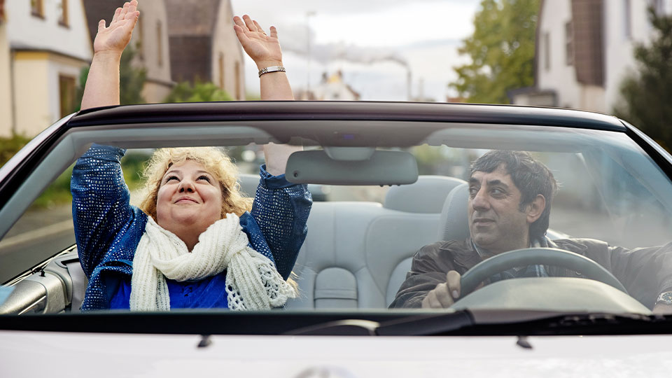 Rabiye Kurnaz (Meltem Kaptan) und ihr Mann Mehmet (Nazmi Kirik)