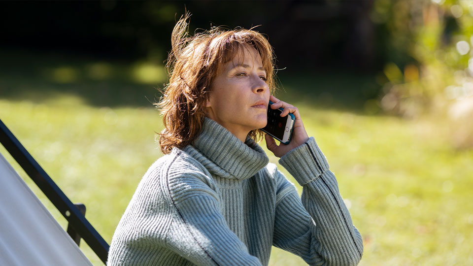 Emmanuèle (Sophie Marceau)