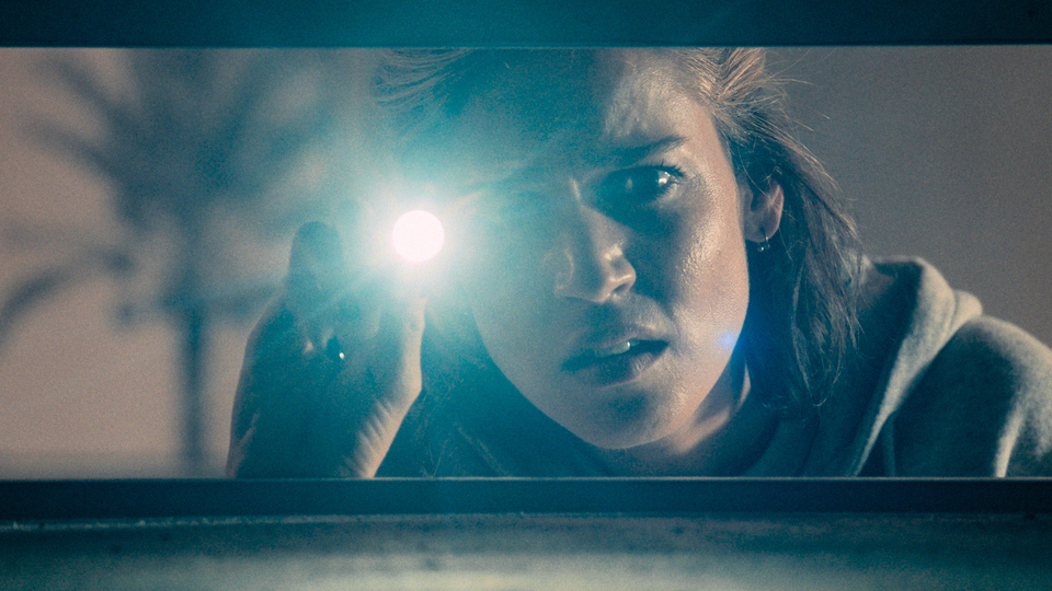 Serena (Matilda Lutz) © Roadside Attractions