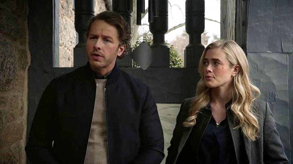 Ben (Josh Dallas) und Michaela (Melissa Roxburgh)