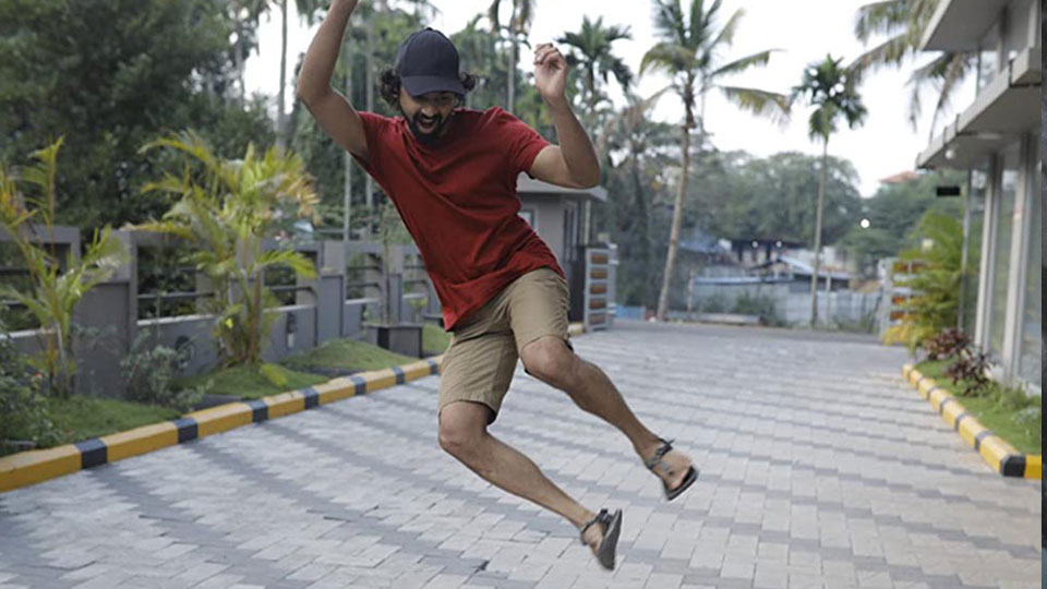 Arun (Pranav Mohanlal)
