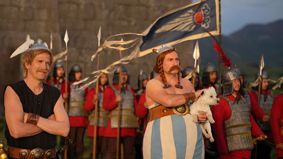 Asterix (Guillaume Canet) und Obelix (Gilles Lellouche)