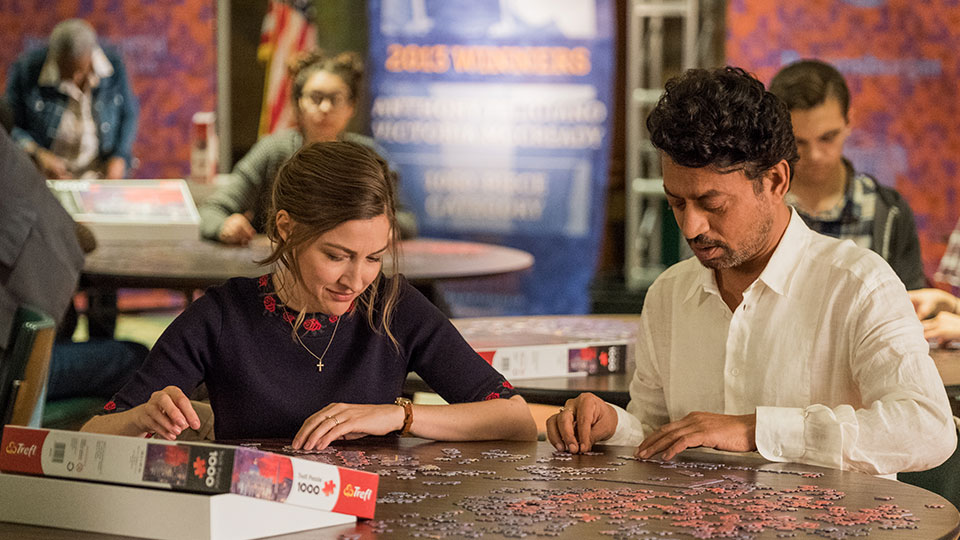 Agnes (Kelly Macdonald) und Robert (Irrfan Khan)