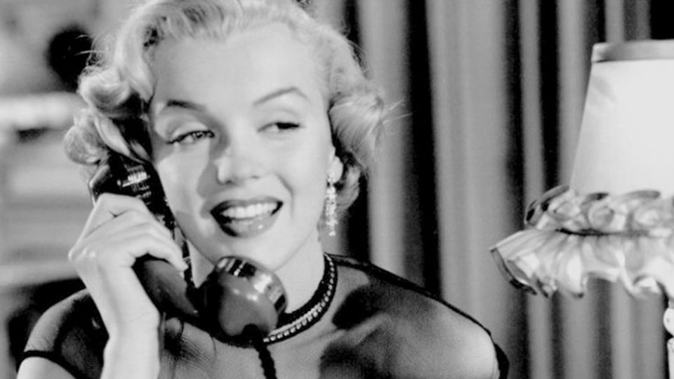 Harriet (Marilyn Monroe)