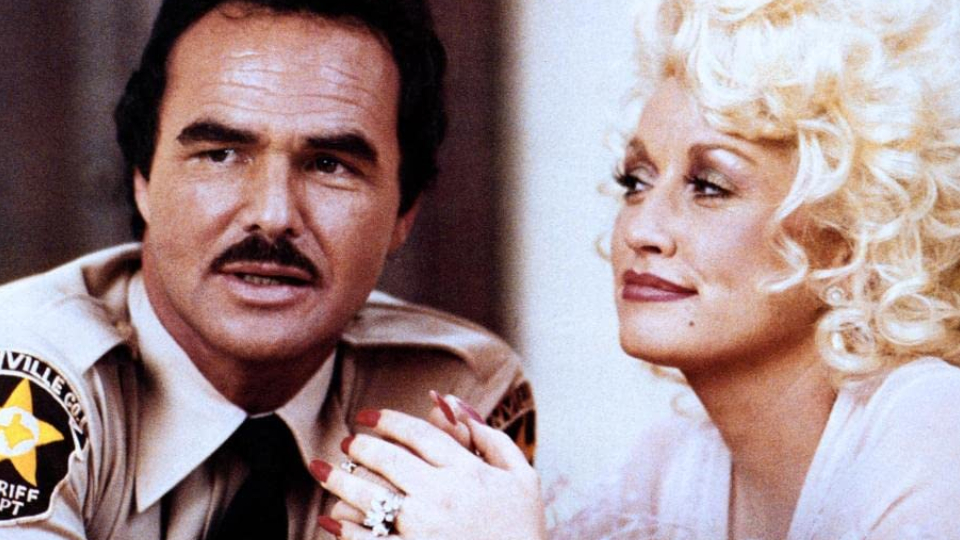 Sheriff Ed Earl Dodd (Burt Reynolds) & Mona Stangley (Dolly Parton)