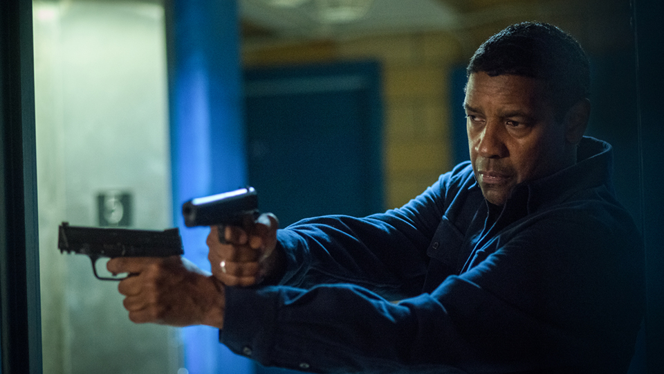 Robert McCall (Denzel Washington)