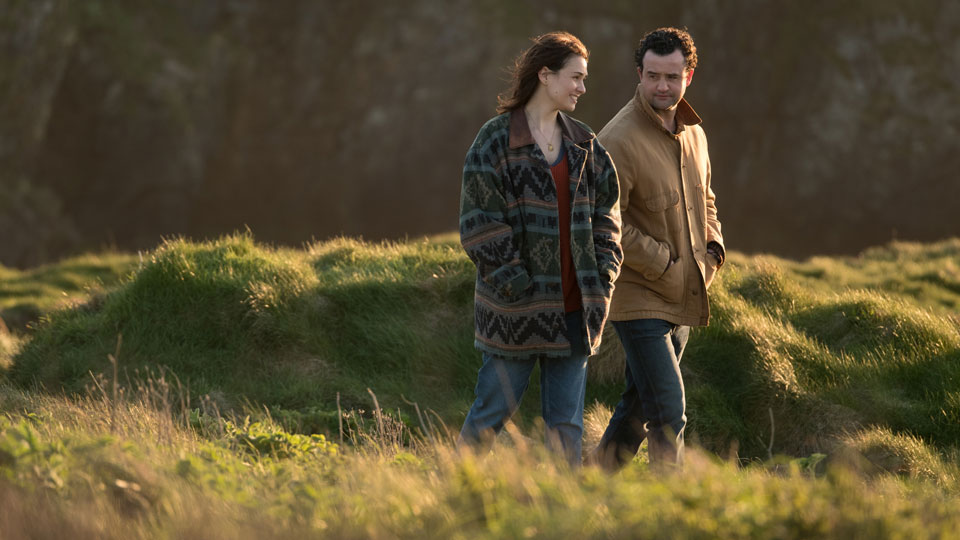 Alwyn (Tuppence Middleton) und Danny (Daniel Mays)