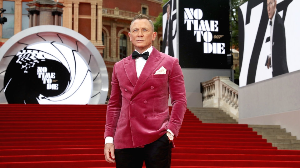 Endlich ein roter Teppich für Daniel Craig...