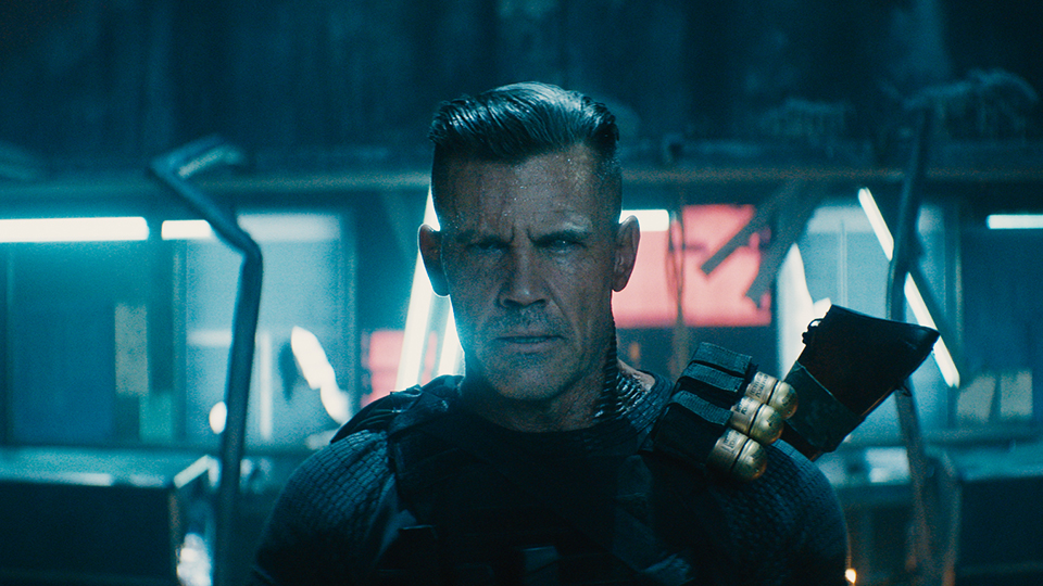 Dieses Mal legt er sich mit Cable (Josh Brolin) an, der einen kleinen Jungen bedroht.