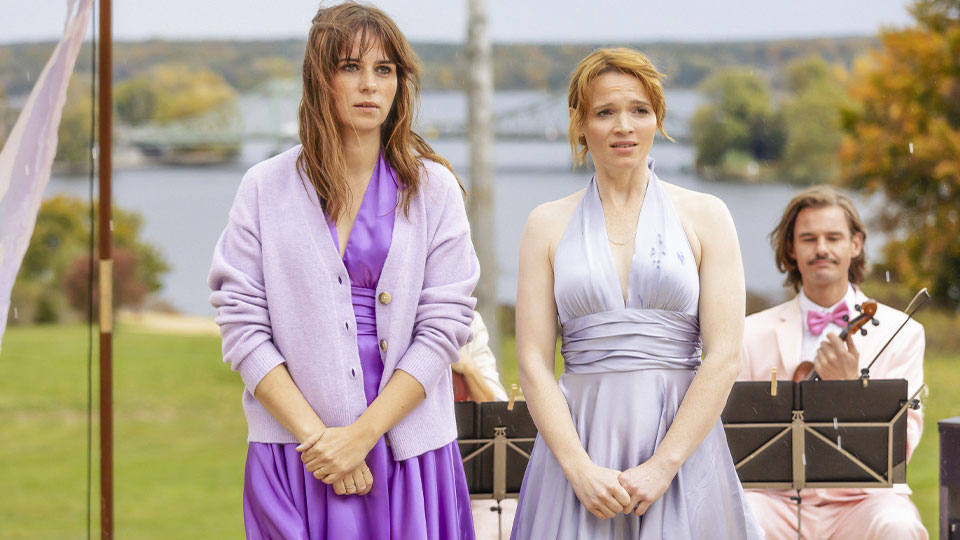 Karla (Karoline Herfurth) und Jule (Nora Tschirner)